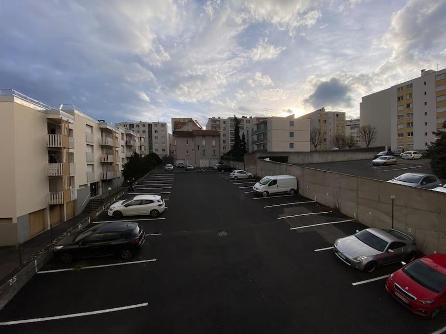 クレルモン・フェランGrand F3 Tres Lumineux, Proche Gare, Avec Parking Proudhonアパートメント エクステリア 写真